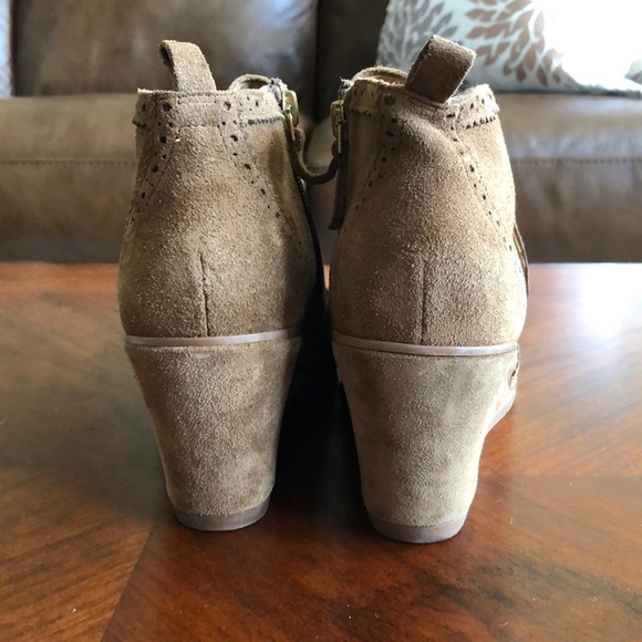 Franco Sarto suede booties - Picture 4 of 5
